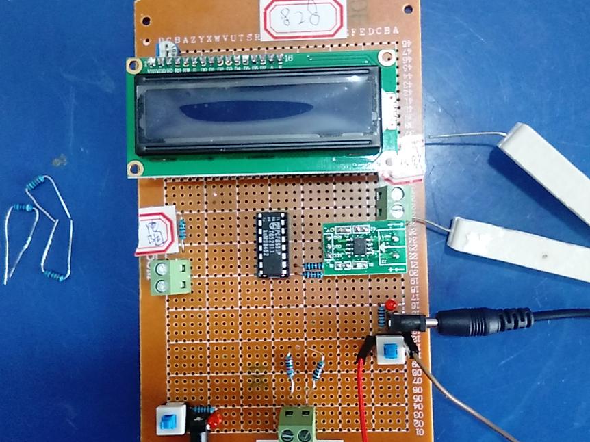 基于51单片机的电压电流电阻检测设计-LCD1602-ACS712-（电路图+程序源码）_鹏程工联_工业互联网技术服务平台