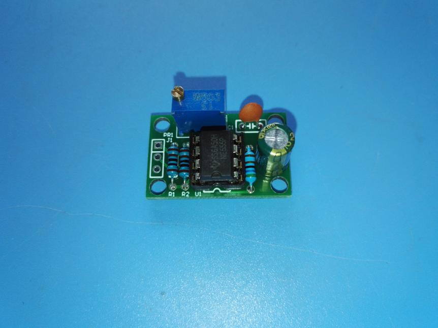 基于NE555的多谐振荡器电路模块设计（原理图+PCB）_百工联_工业互联网技术服务平台