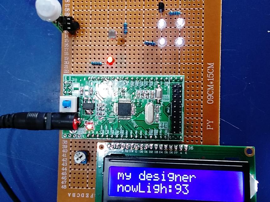 基于STM32单片机的智能台灯设计-LCD1602-热释-光敏-高亮电路设计方案(原理图+源码)_百工联_工业互联网技术服务平台